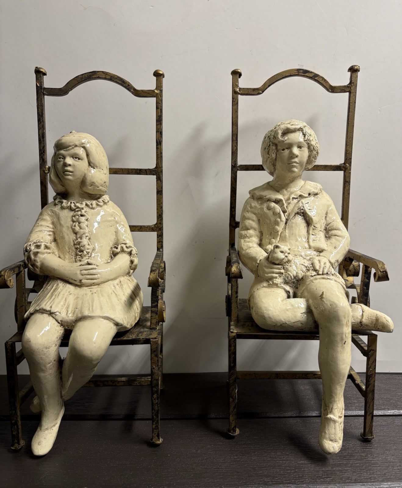 Vtg MCM Walldecor Finesse Originals FICO Pair Seated Children Figurines Chairs