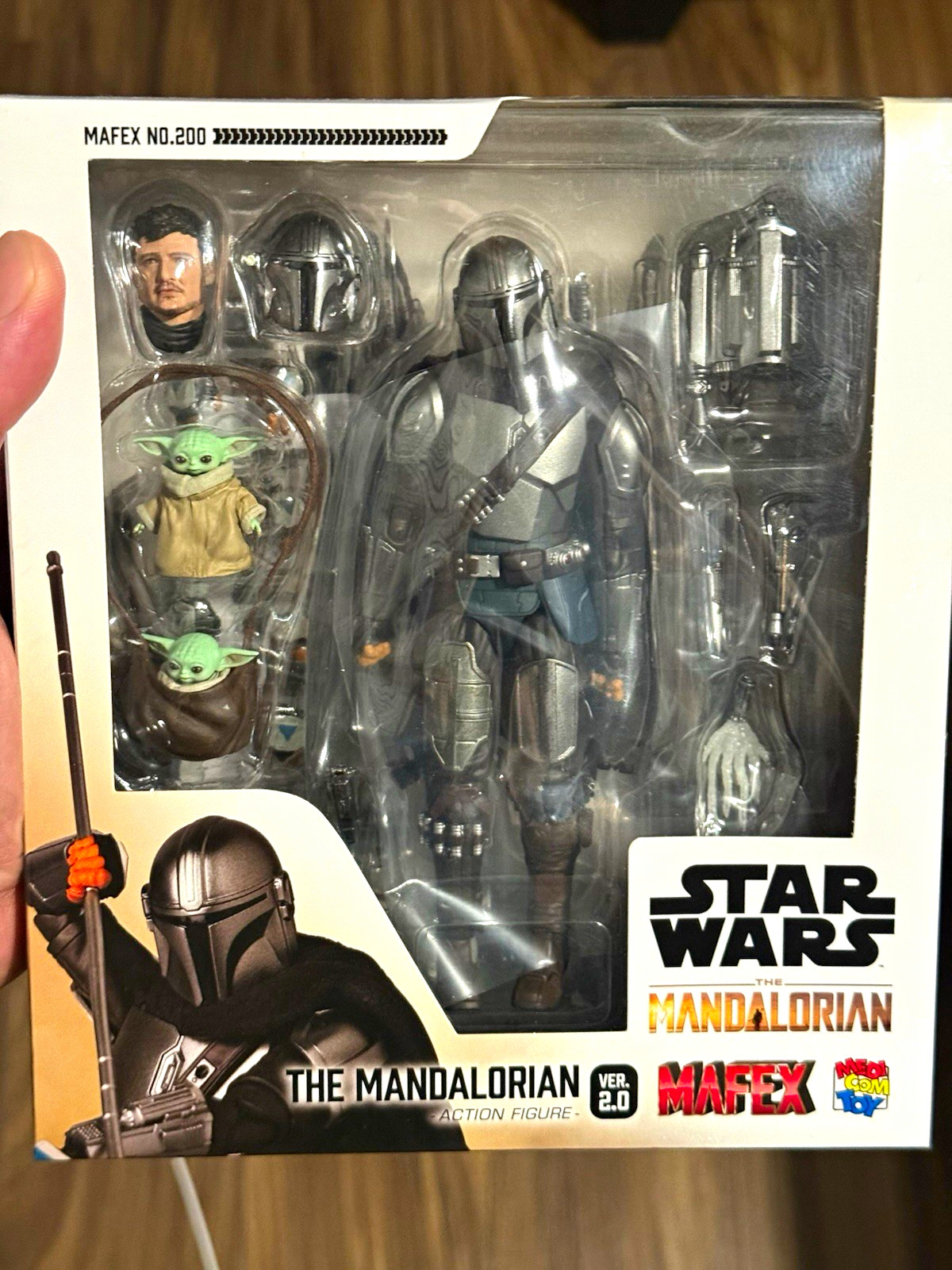 Medicom Toy MAFEX No.200 Star Wars The Mandalorian Action Figure Ver.2.0 Medicom Toy MAFEX No.200 Star Wars The Mandalorian Action Figure Ver.2.0