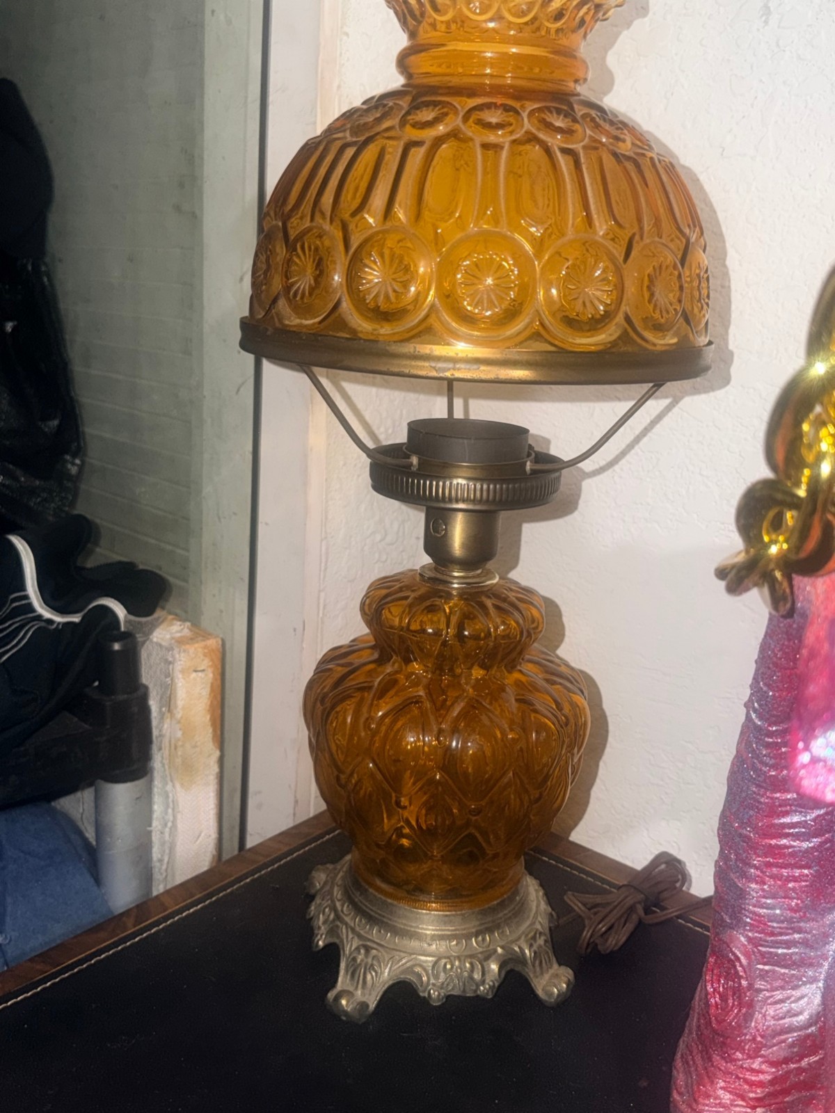 Vintage 1970s LE Smith Style Amber Glass Moon & Stars Table Lamp
