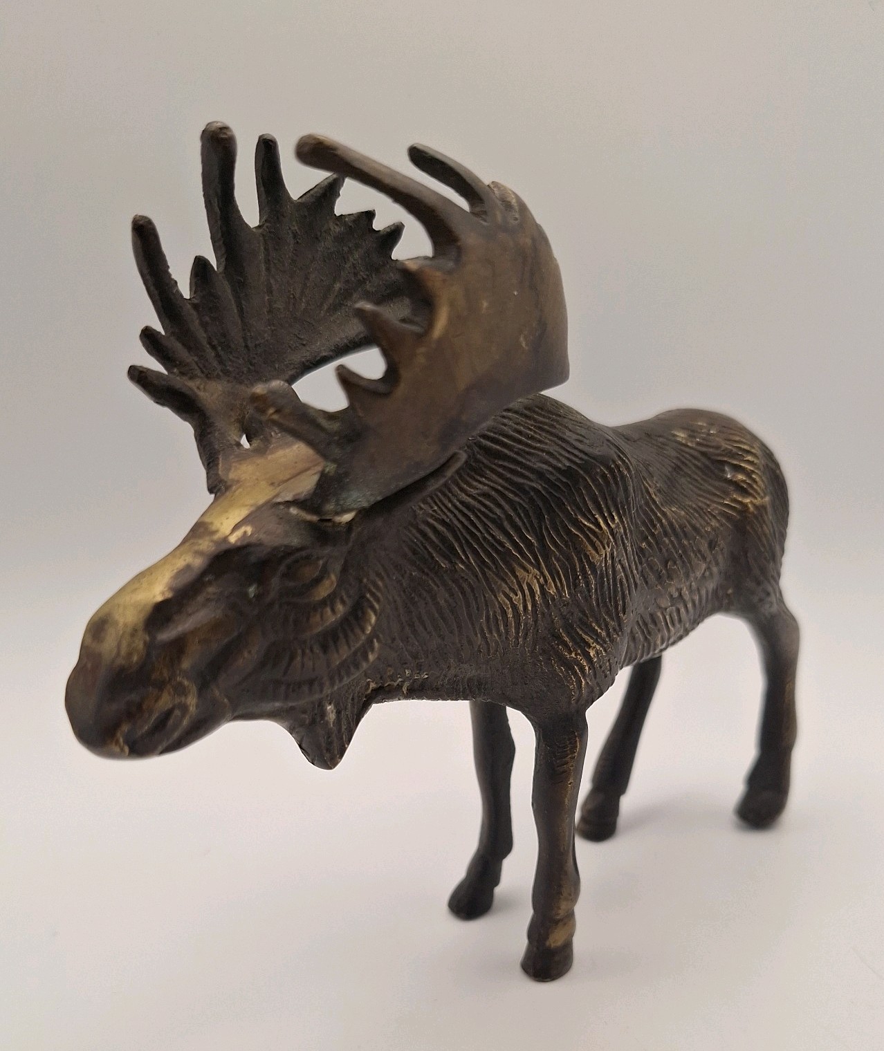 Vtg Bronze Moose Small Figurine 6"x5" Vtg Bronze Moose Small Figurine 6"x5"