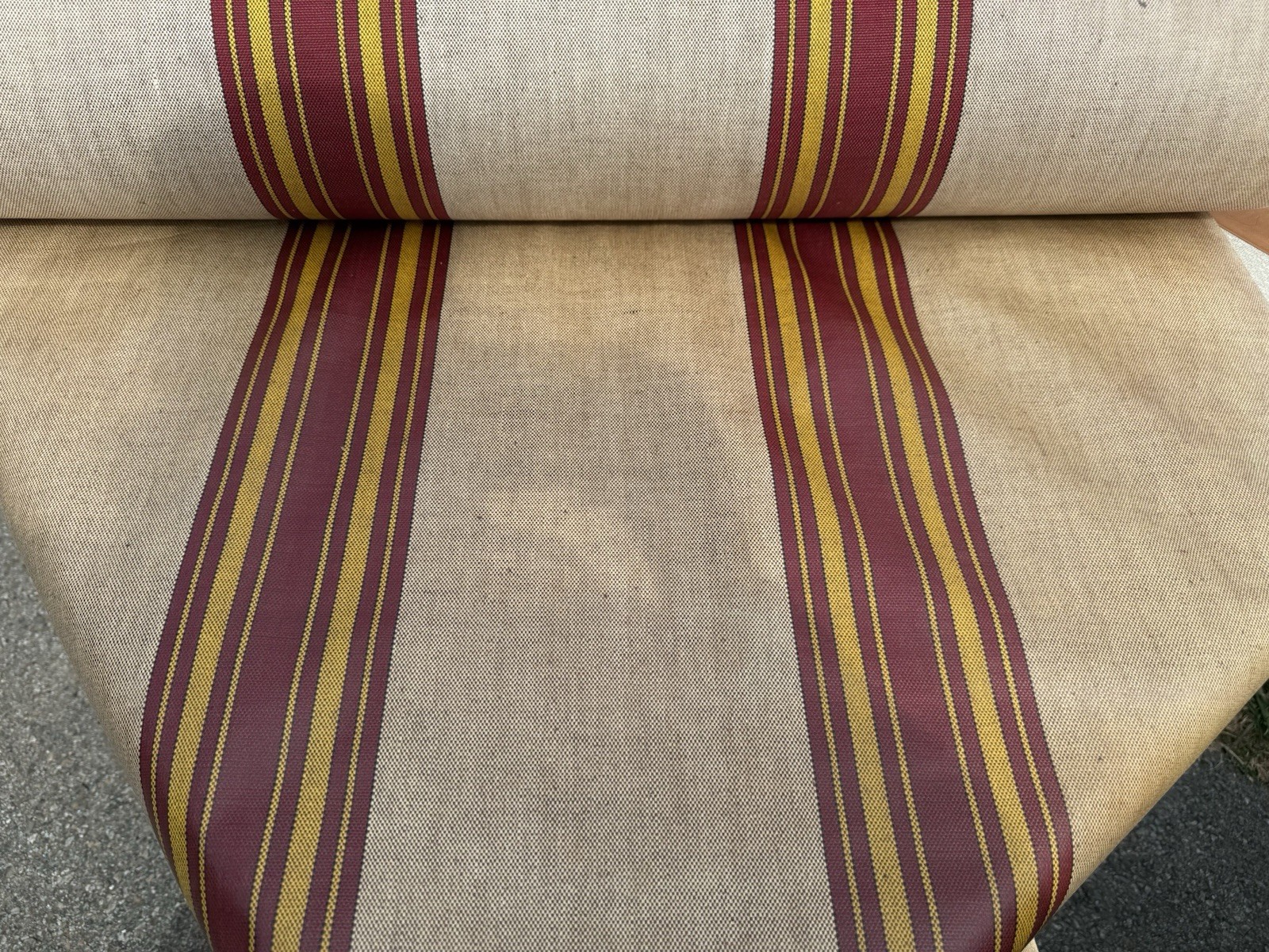 VINTAGE OILCLOTH FABRIC DECO STRIPED AWNING 40’s 50’s UPHOLSTERY TWEED AMP CLOTH VINTAGE OILCLOTH FABRIC DECO STRIPED AWNING 40’s 50’s UPHOLSTERY TWEED AMP CLOTH