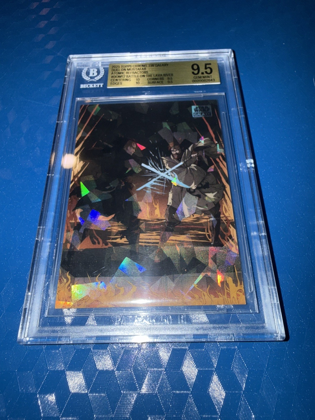 2025 Topps Chrome Star Wars Galaxy Battle on Lava River Atomic 149/150 TRUE GEM+