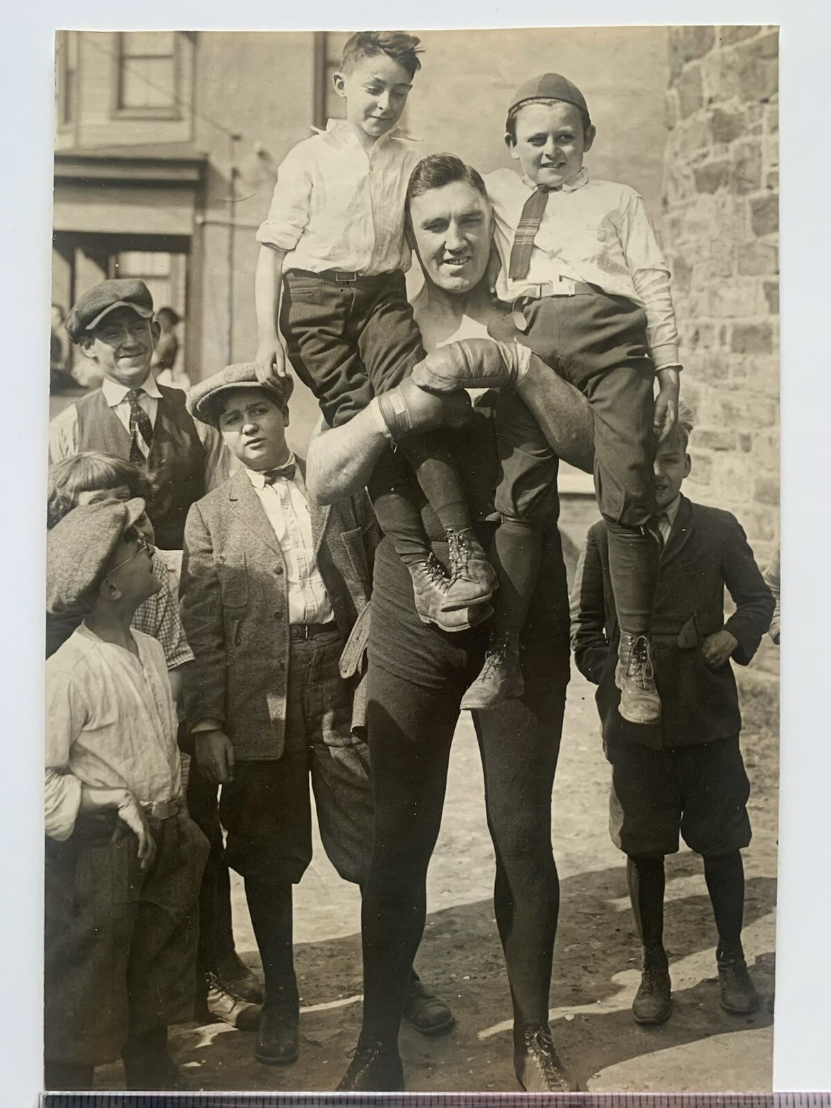 Heavyweight Boxing Champion Jess Willard Rare original 1923 Type 1 Photo. Heavyweight Boxing Champion Jess Willard Rare original 1923 Type 1 Photo.