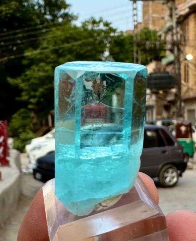 Natural Rich Blue Transparent Aquamarine Crystal Haramosh , 92 CT@ Minerals
