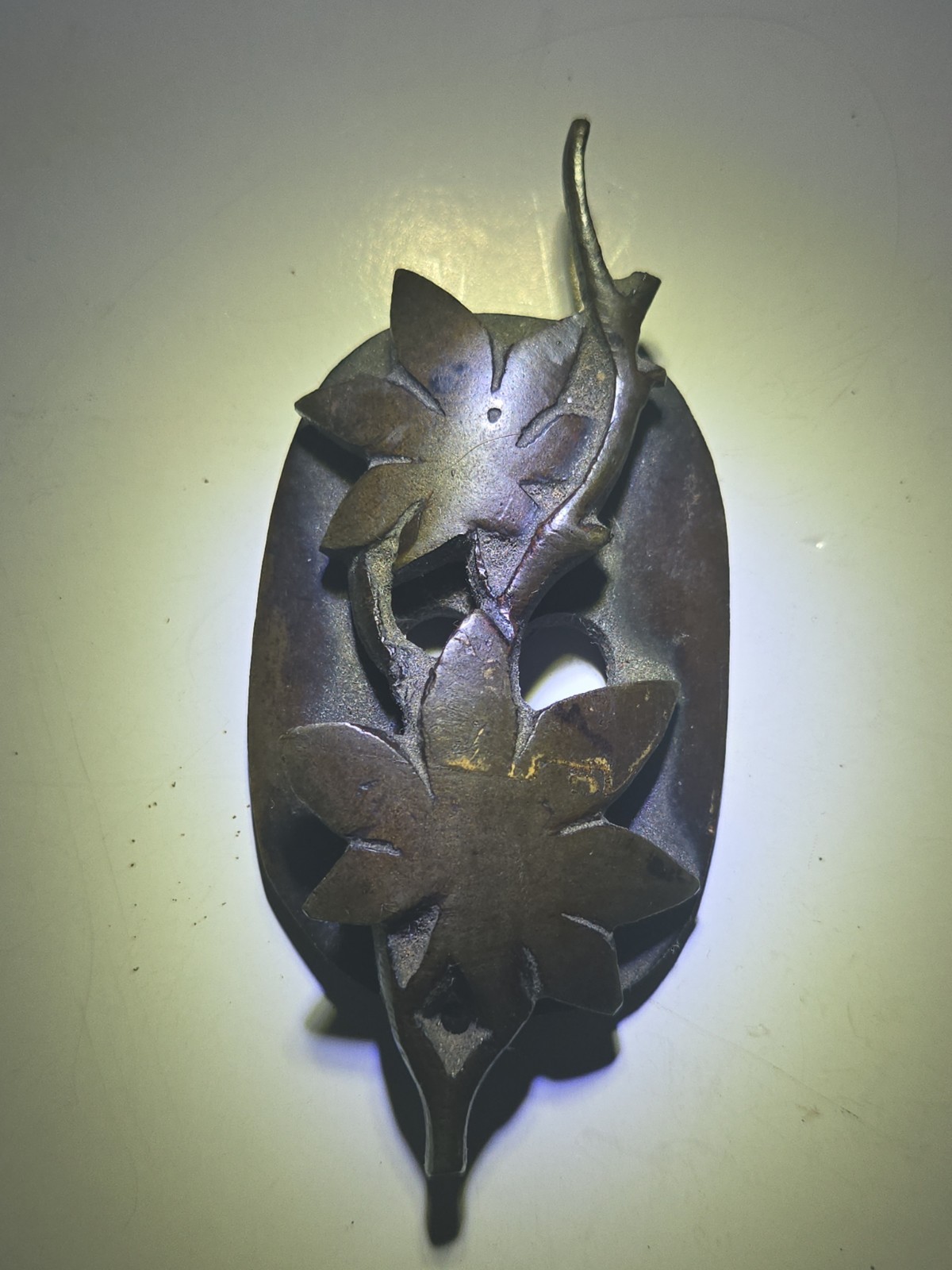 VINTAGE Japanese Obi-Dome BRONZE ๐ MAPLE LEAF Edo Period Very Rare Deep Patina VINTAGE Japanese Obi-Dome BRONZE ๐ MAPLE LEAF Edo Period Very Rare Deep Patina