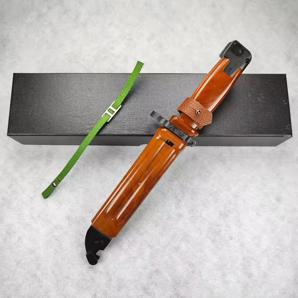 Russian 6×4 Style Field Knife Replica with Outdoor Camping Knife Russian 6×4 Style Field Knife Replica with Outdoor Camping Knife