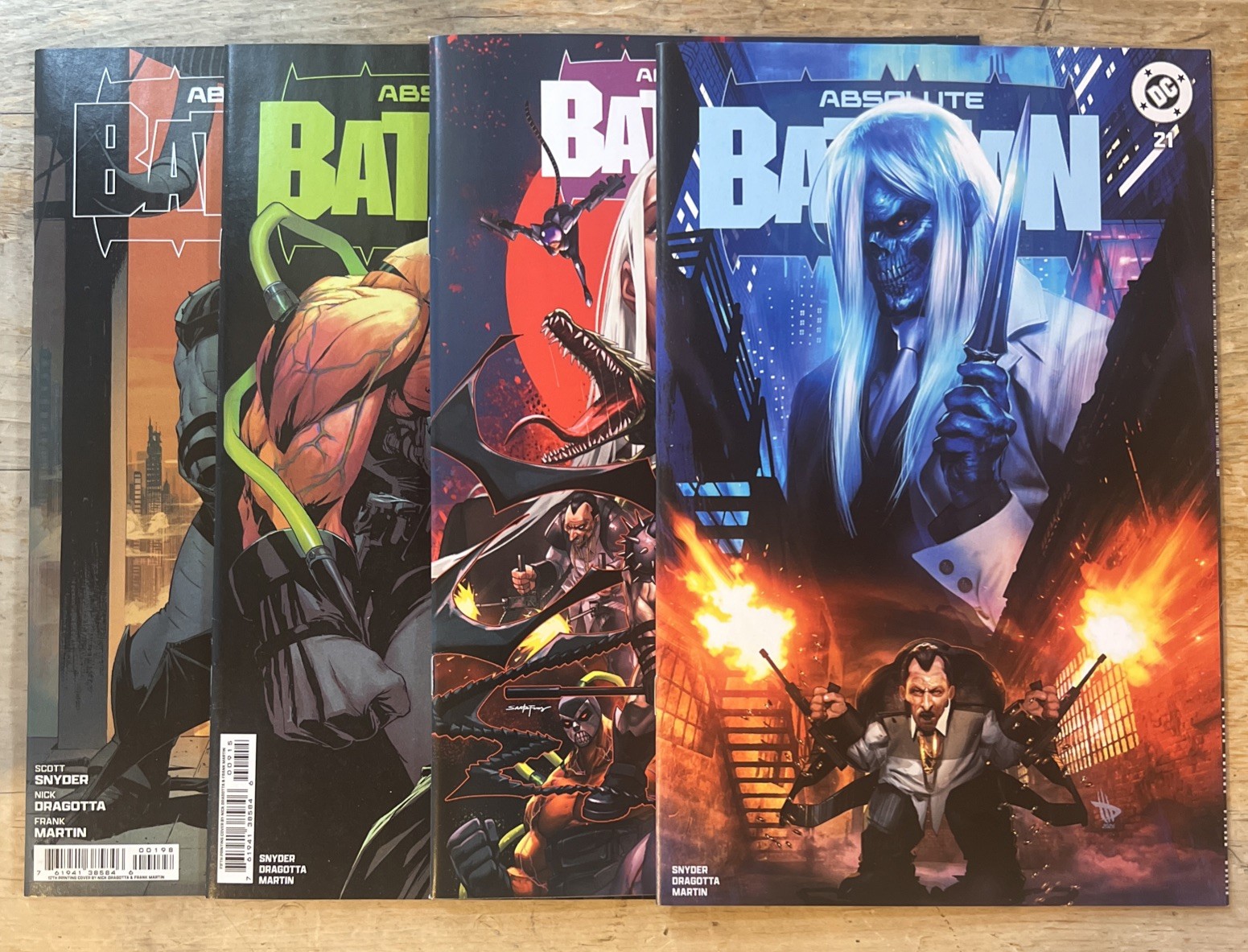 🔥(2) ABSOLUTE BATMAN #21, (1) #1 12TH PRINT, (1) #9 5TH PRINT~NM+~DC COMICS🔥 🔥(2) ABSOLUTE BATMAN #21, (1) #1 12TH PRINT, (1) #9 5TH PRINT~NM+~DC COMICS🔥