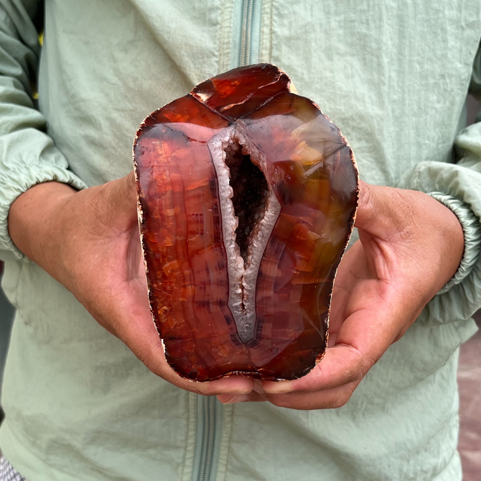 3.31LB Rare Natural Red Agate Geode Carnelian Druzy Crystal Mineral Specimen 3.31LB Rare Natural Red Agate Geode Carnelian Druzy Crystal Mineral Specimen