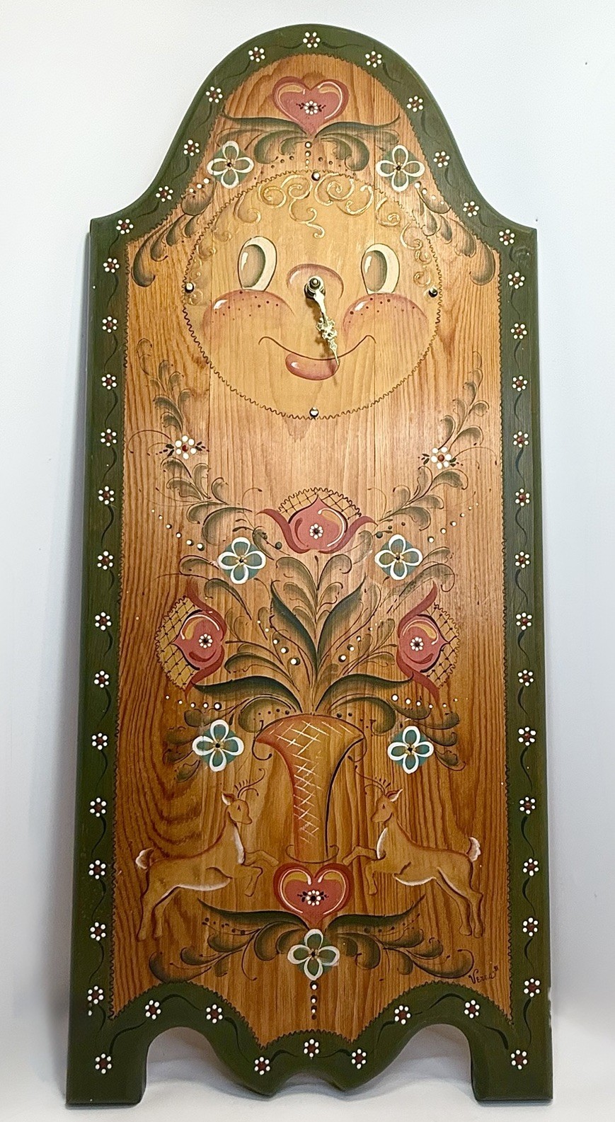 VTG 1981’ Austrian Hand-Painted Wooden Wall Clock Folk Art Quartz Battery 26” VTG 1981’ Austrian Hand-Painted Wooden Wall Clock Folk Art Quartz Battery 26”