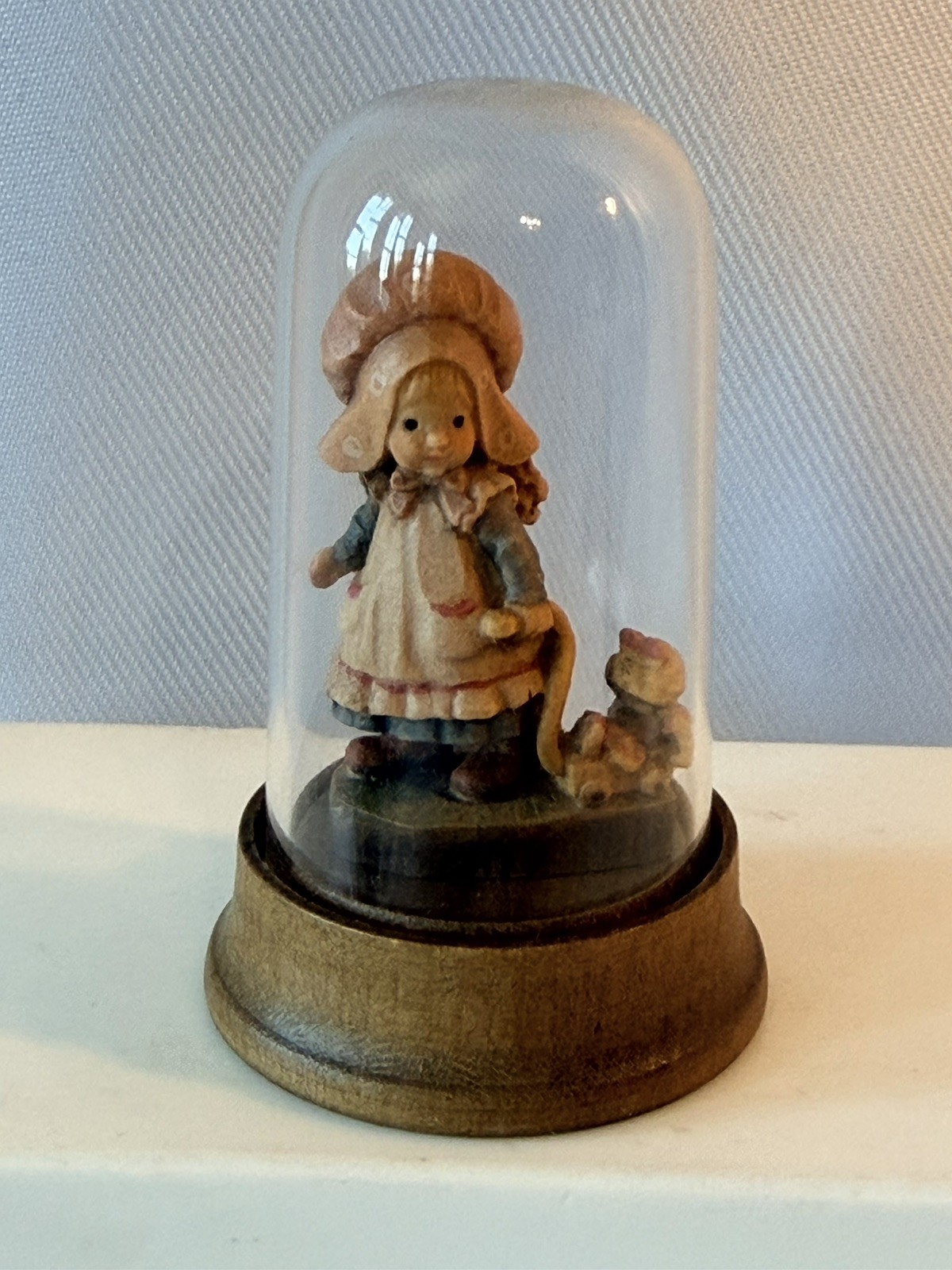 ANRI Miniature “Playtime" Wood Figurine Italy 1.75" In Dome Signed Ulrich ANRI Miniature “Playtime" Wood Figurine Italy 1.75" In Dome Signed Ulrich