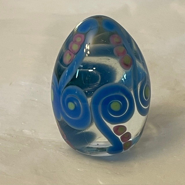 Vintage 1984 Meredith Wenzel Signed Art Glass Egg Paperweight Blue Swirl Murrine Vintage 1984 Meredith Wenzel Signed Art Glass Egg Paperweight Blue Swirl Murrine