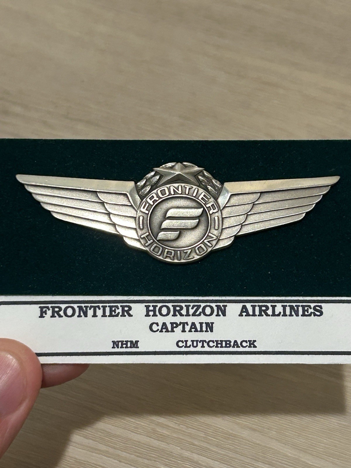 Rare Vintage Frontier Horizon Airlines Captain Pilot Wings Badge Insignia Rare Vintage Frontier Horizon Airlines Captain Pilot Wings Badge Insignia