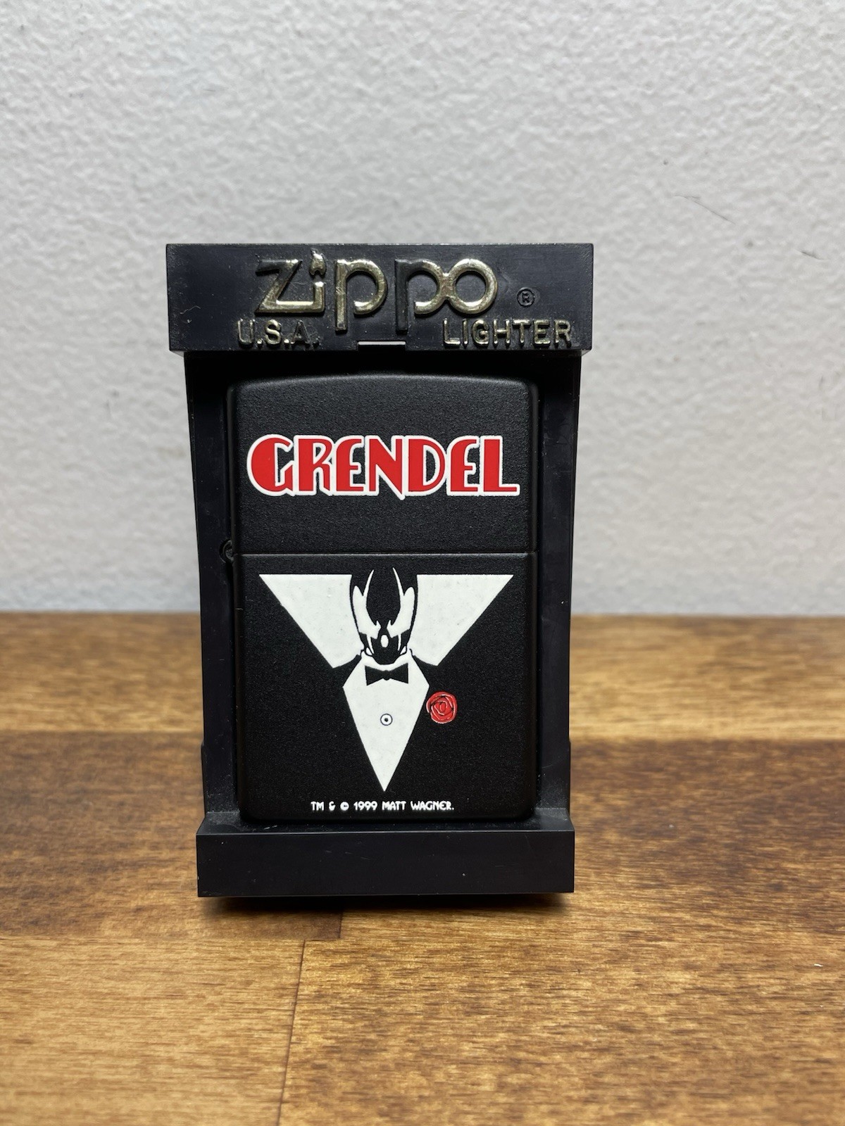 Vintage 1999 GRENDEL Zippo Lighter Dark Horse Matte Black Matt Wagner RARE Vintage 1999 GRENDEL Zippo Lighter Dark Horse Matte Black Matt Wagner RARE