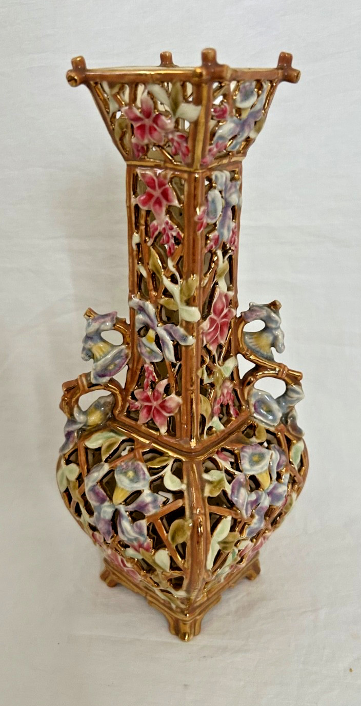 Atq Austrian Hungarian Empire Ceramic Vase 11 Inches Tall Atq Austrian Hungarian Empire Ceramic Vase 11 Inches Tall