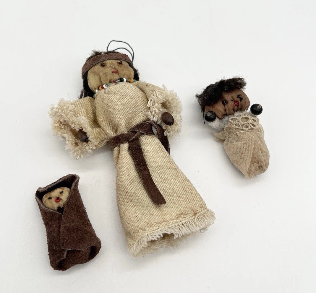 Vintage Handmade Native American Style Cloth Doll Lot Mother Children Folk Art