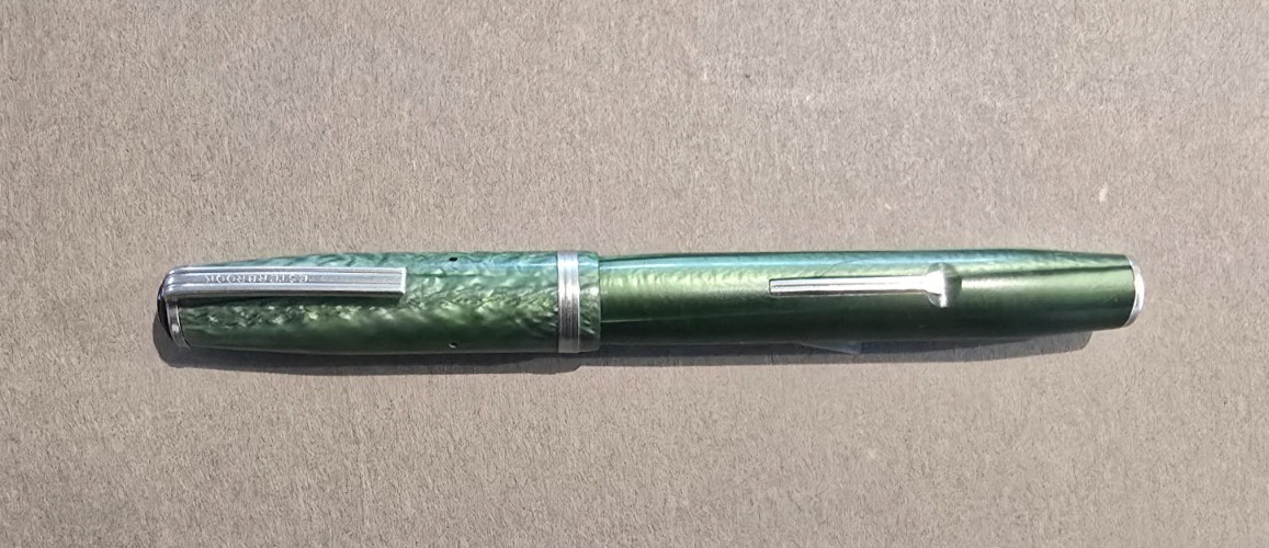 VTG Esterbrook "J" Series Lever Fill Fountain Pen, Green Marble Finish VTG Esterbrook "J" Series Lever Fill Fountain Pen, Green Marble Finish