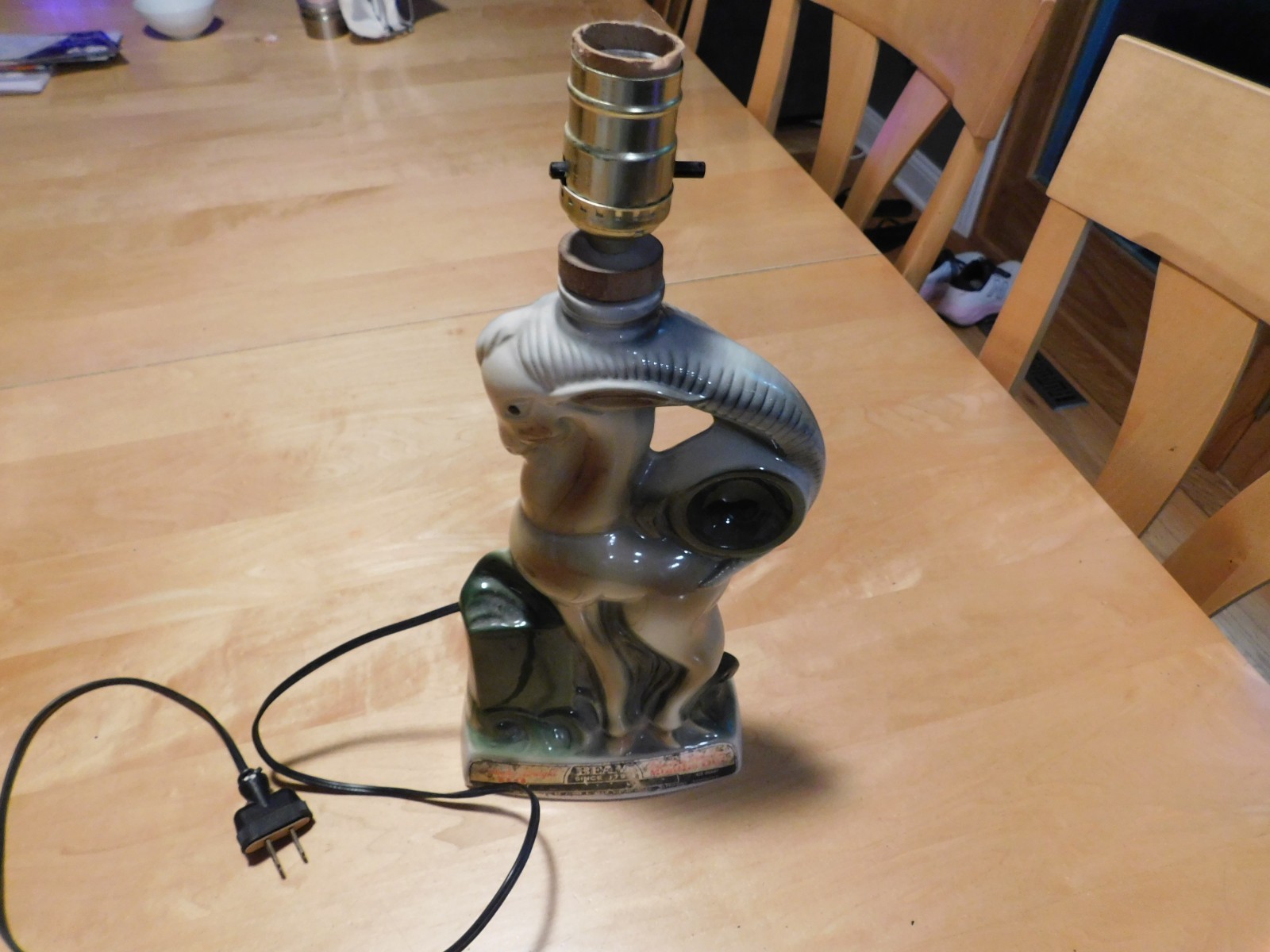 1958 Jim Beam Bighorn Ram Decanter Lamp 1958 Jim Beam Bighorn Ram Decanter Lamp
