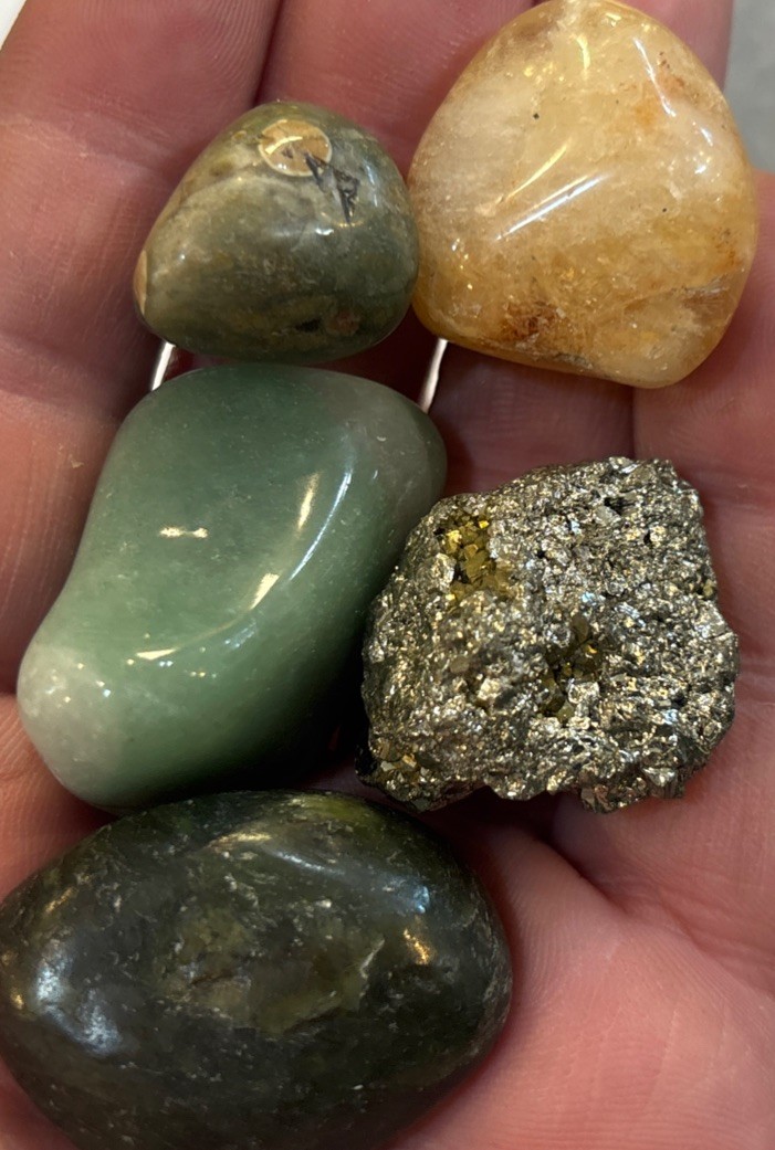 Abundance Stone Combo Set Citrine Jade Aventurine Pyrite Rhyolite  Abundance Stone Combo Set Citrine Jade Aventurine Pyrite Rhyolite 