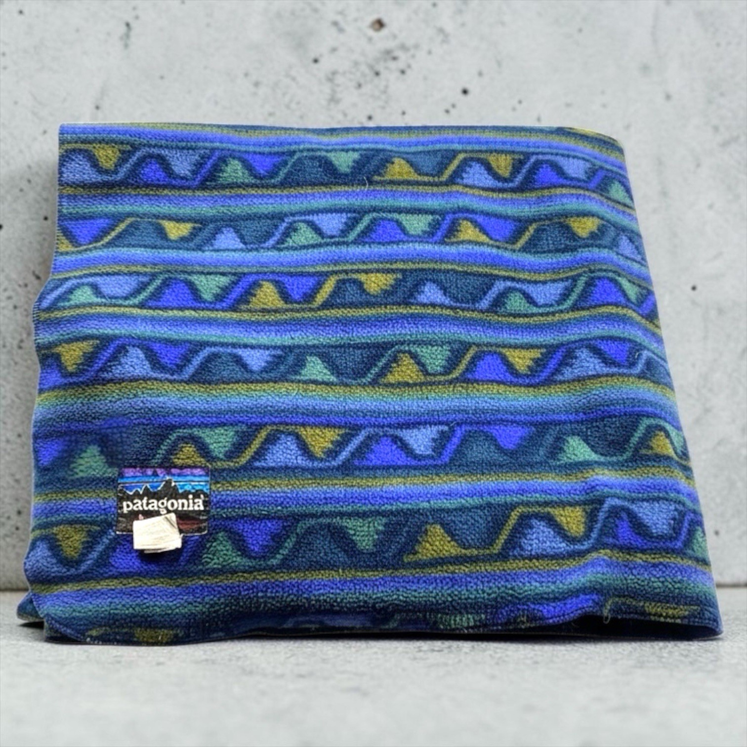 VTG Patagonia Synchilla Fleece Blanket Throw 72x55 Delta Mineral Blue Wave USA VTG Patagonia Synchilla Fleece Blanket Throw 72x55 Delta Mineral Blue Wave USA