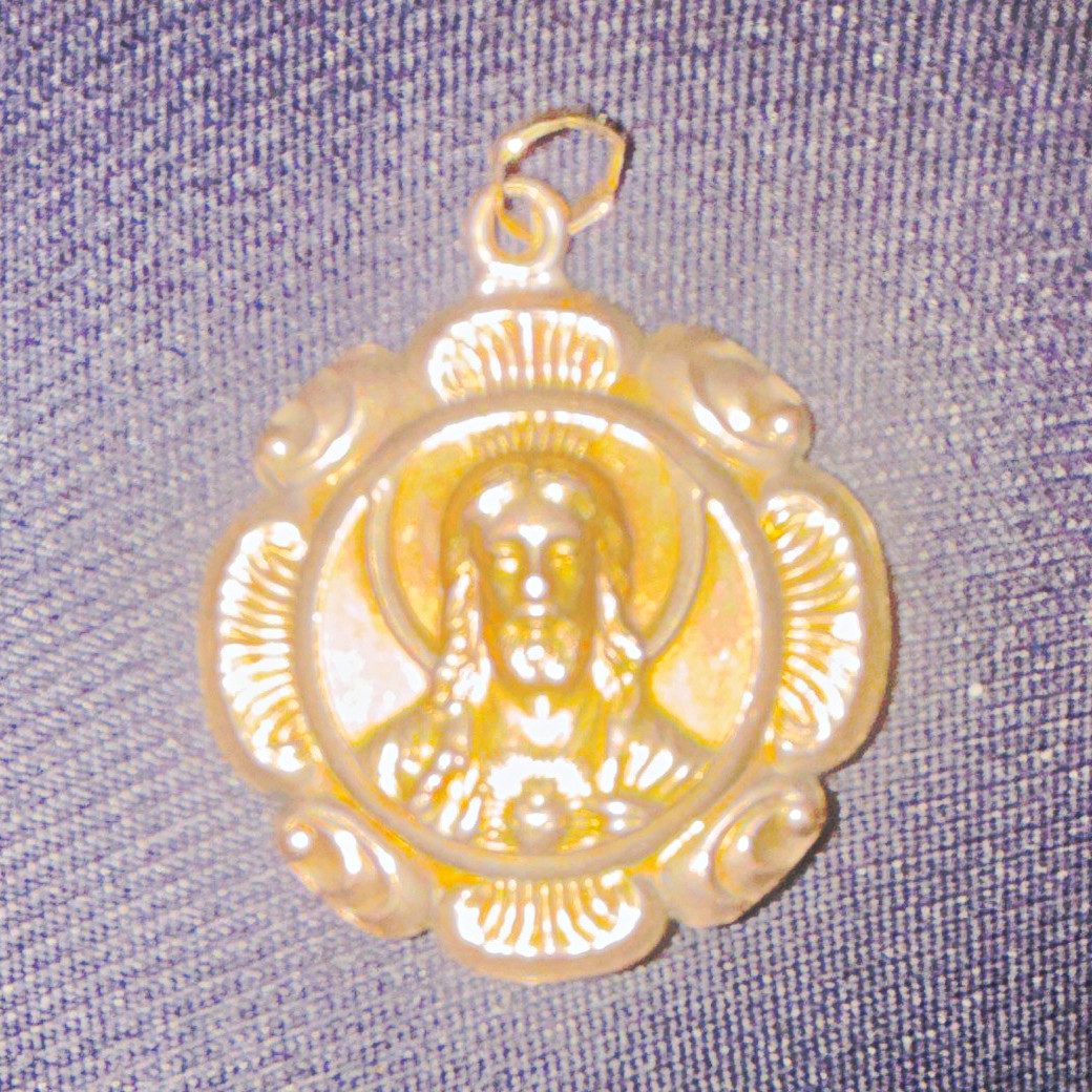 Christianity Collectible Religious Medal Pendant Charm Lot of 2, Gold Tone 14k