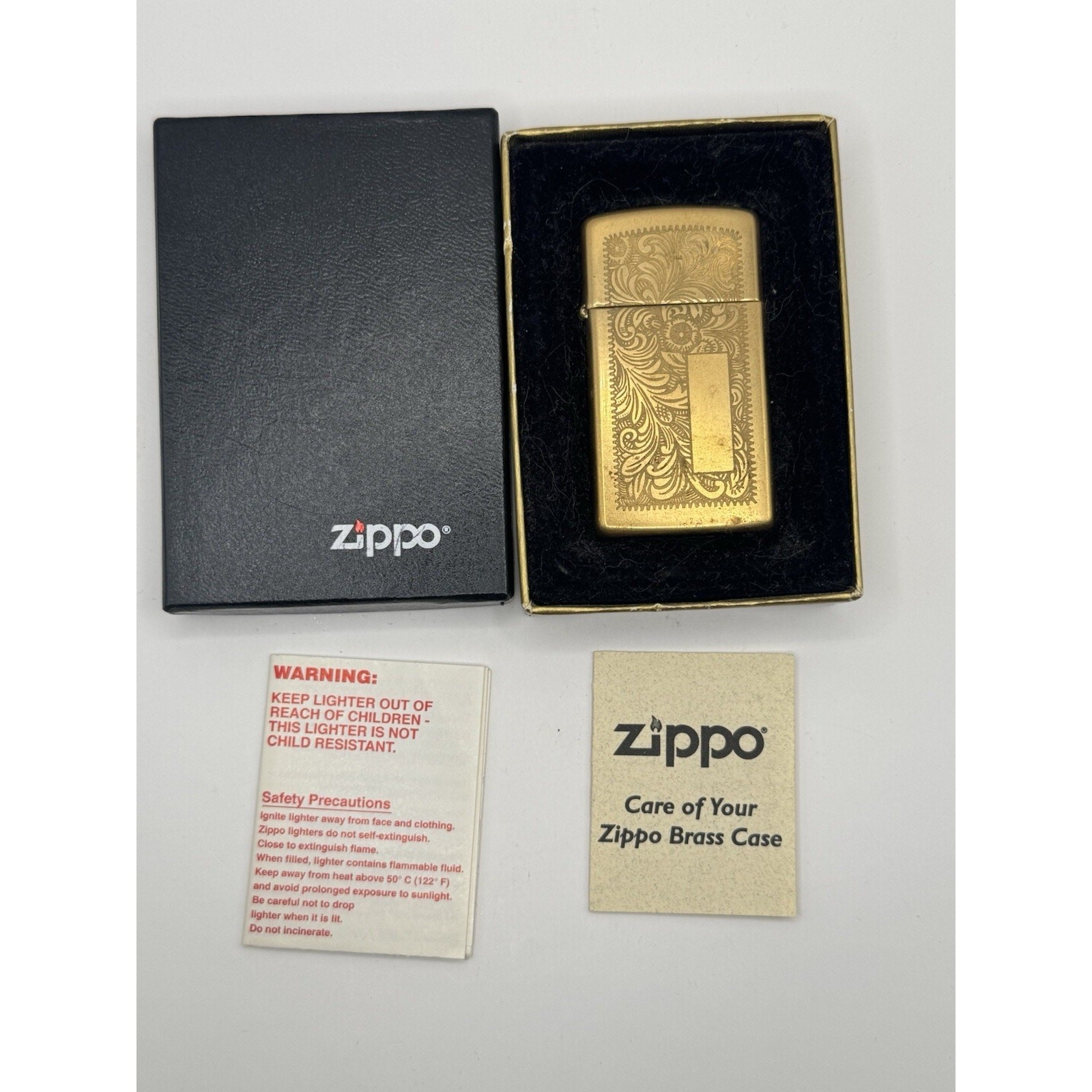 2000 Zippo High Polish Brass "Venetian" Windproof Lighter 2000 Zippo High Polish Brass "Venetian" Windproof Lighter