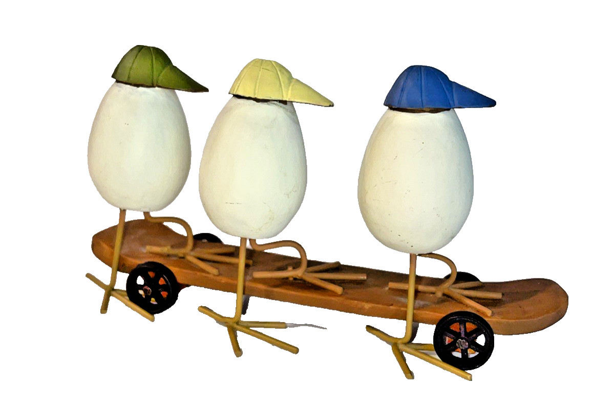 Williraye Studios Into The Garden Eggstreme Eggs On Skateboard Coyne's & Co 2005 Williraye Studios Into The Garden Eggstreme Eggs On Skateboard Coyne's & Co 2005