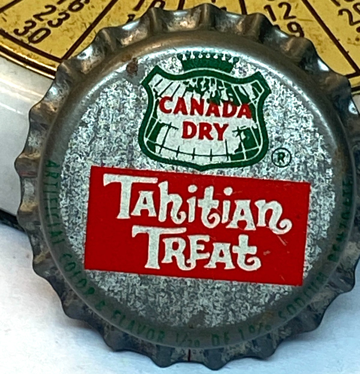 FREE SHIPPING Vintage CANADA DRY Tahitian Treat NEW Bottle CAP wHs Cork Lined FREE SHIPPING Vintage CANADA DRY Tahitian Treat NEW Bottle CAP wHs Cork Lined