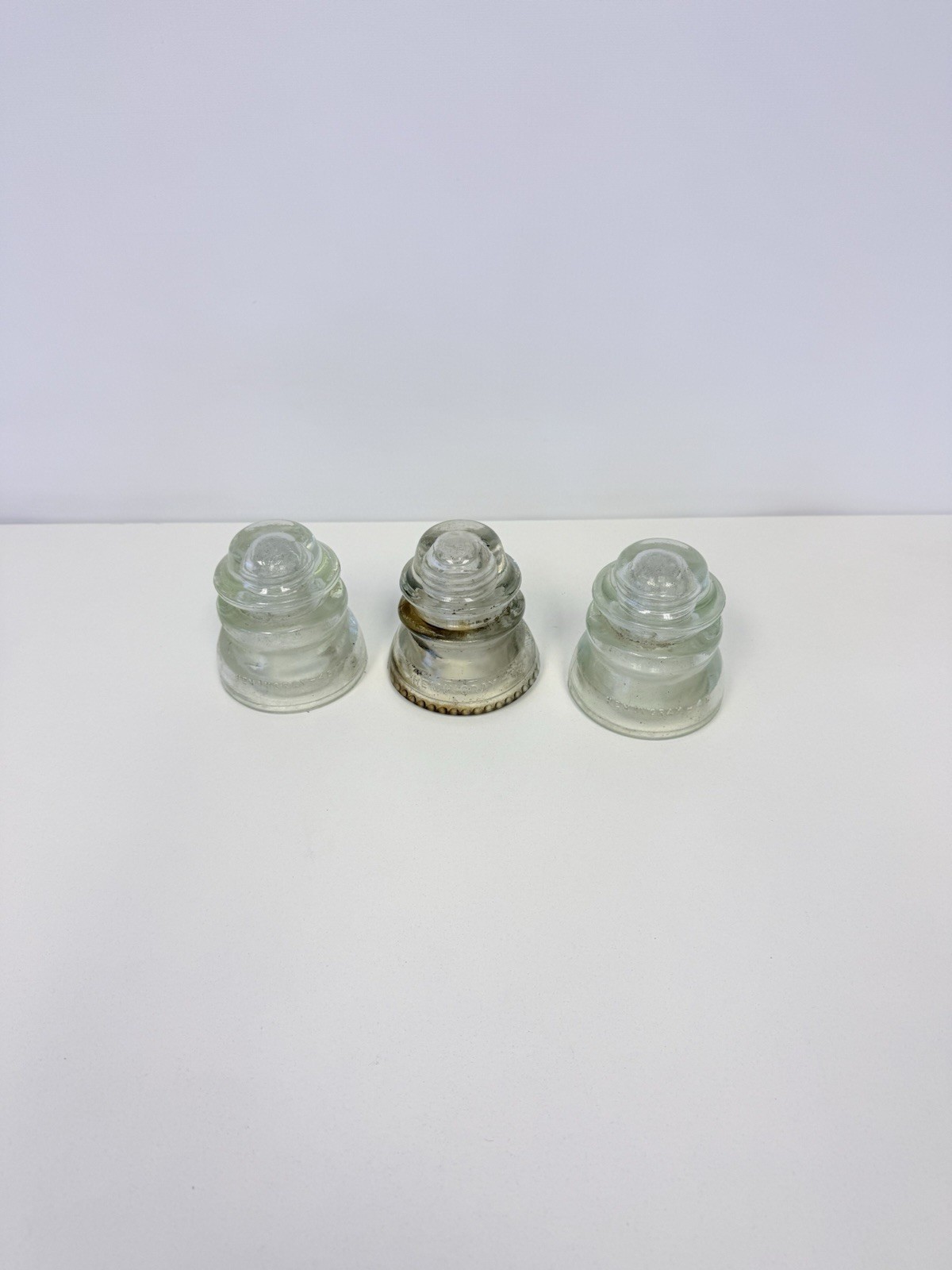 Lot Of 3 Vintage Hemingray-14 Clear Glass Insulator No Damage Lot Of 3 Vintage Hemingray-14 Clear Glass Insulator No Damage