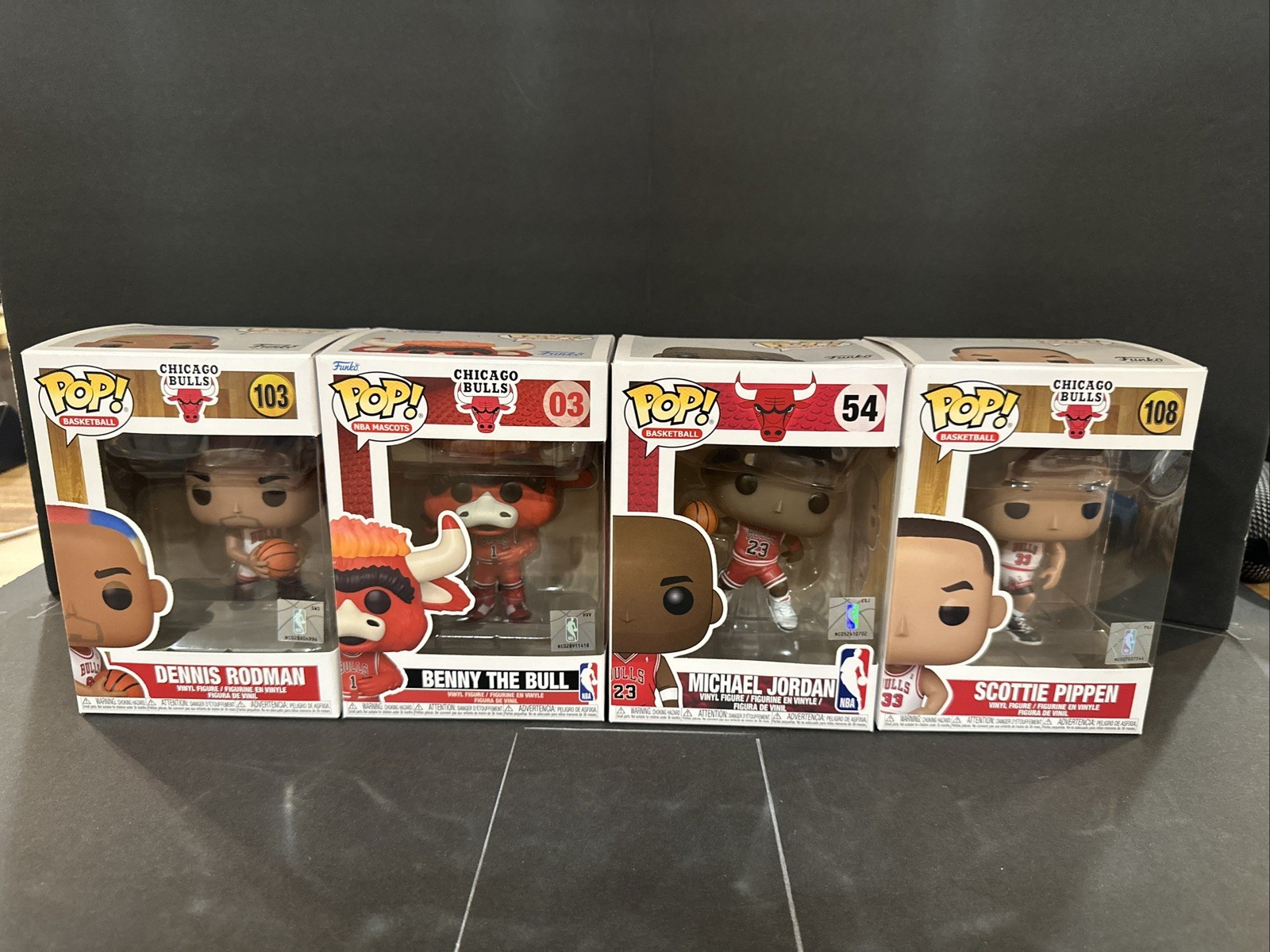 Funko Pop Chicago bulls  #03, #108, #54, #103 Lot Of 4 -MINT NR MINT 