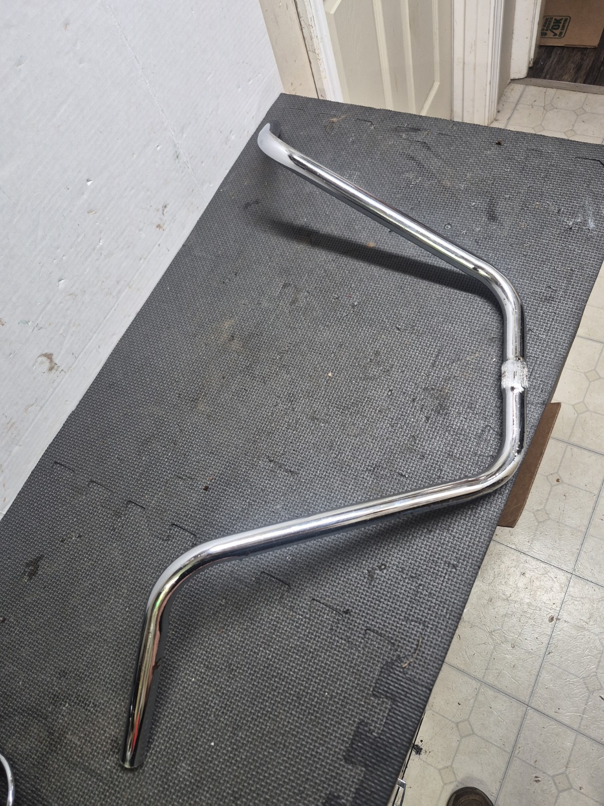Vintage 31.5" Early Schwinn Stingray Bicycle Handlebars 1964 1963 1965 Originals Vintage 31.5" Early Schwinn Stingray Bicycle Handlebars 1964 1963 1965 Originals
