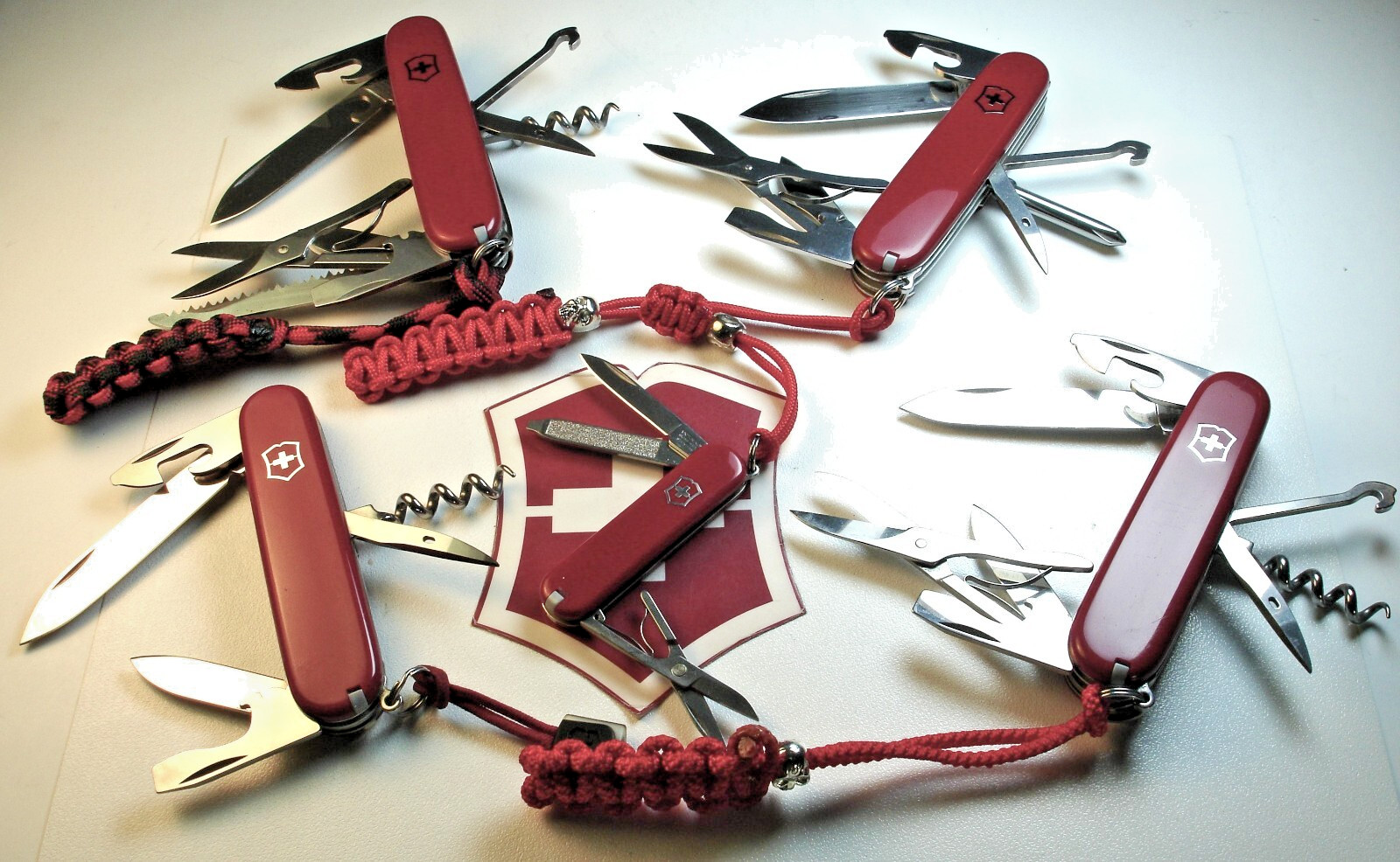 LOT of 5 VICTORINOX COLLECTORS GIFT SET SWISS ARMY MULTIFUNCTION POCKET KNIVES LOT of 5 VICTORINOX COLLECTORS GIFT SET SWISS ARMY MULTIFUNCTION POCKET KNIVES