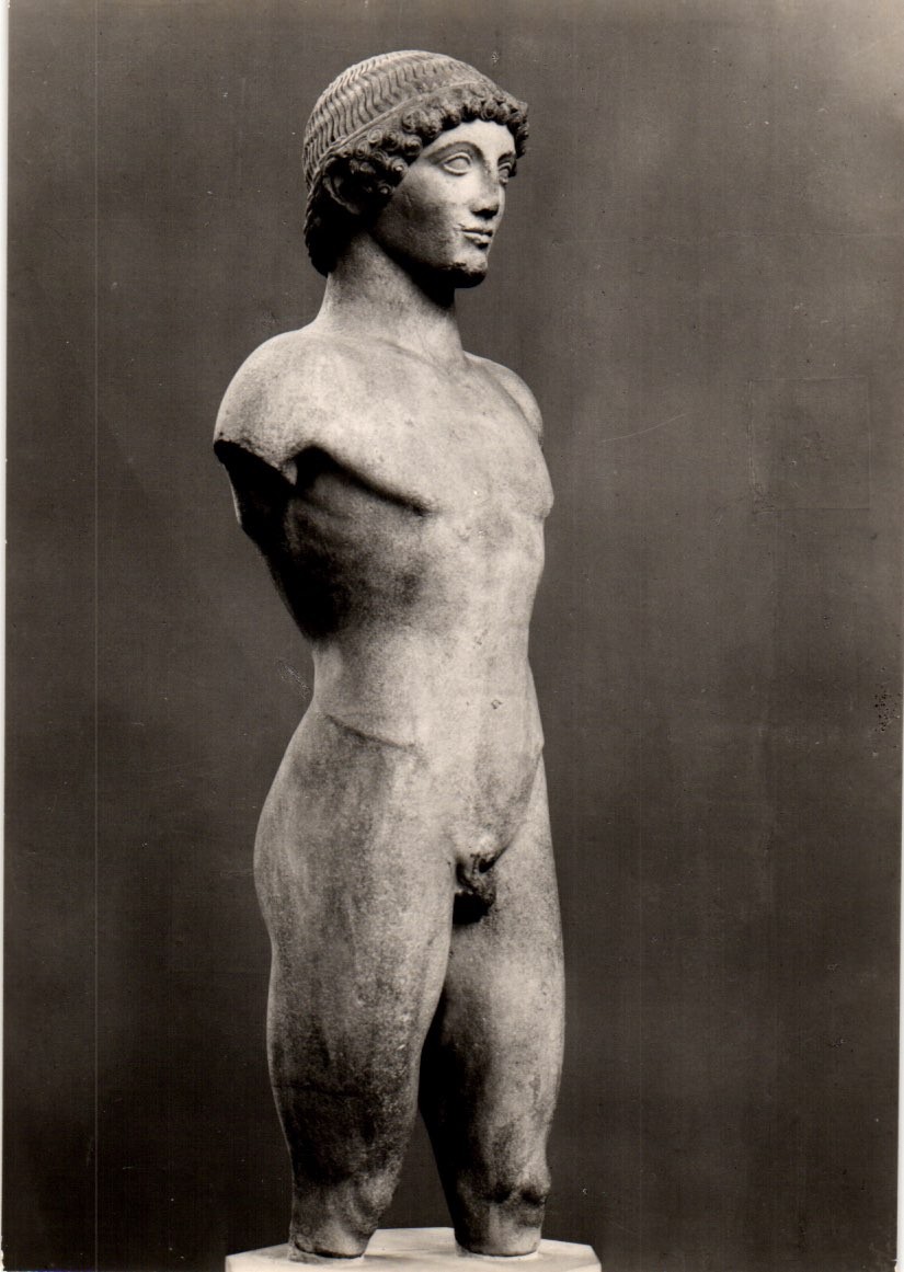 Vintage Postcard - Statue of a Young Man "The Strangford Apollo" Greek 490 BC. Vintage Postcard - Statue of a Young Man "The Strangford Apollo" Greek 490 BC.