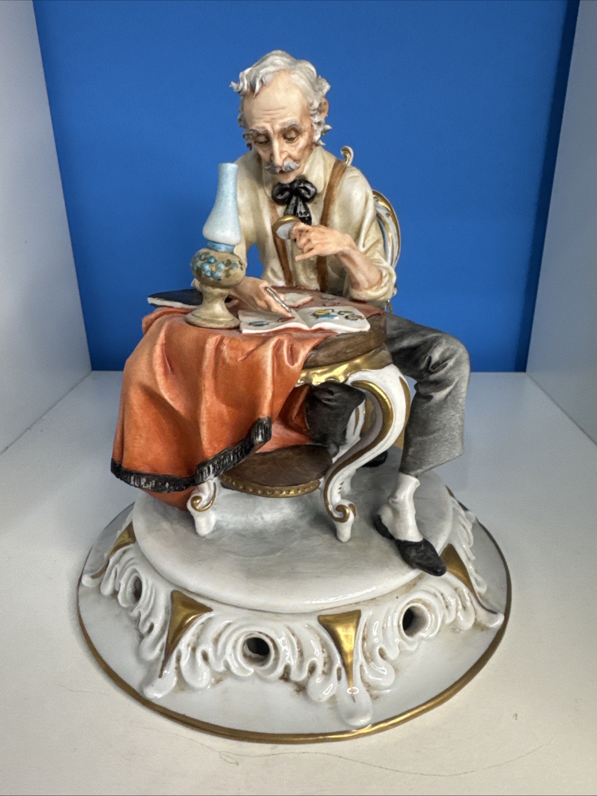 Vintage Tiche Galletti Capodimonte “Stamp Collector Figurine” Italy 7” Rare Vintage Tiche Galletti Capodimonte “Stamp Collector Figurine” Italy 7” Rare
