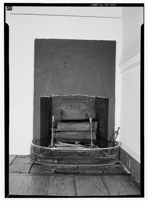 Photo:Stratford VA 1740 Fireplace Stratford Hall Westmoreland County 1900s Photo:Stratford VA 1740 Fireplace Stratford Hall Westmoreland County 1900s