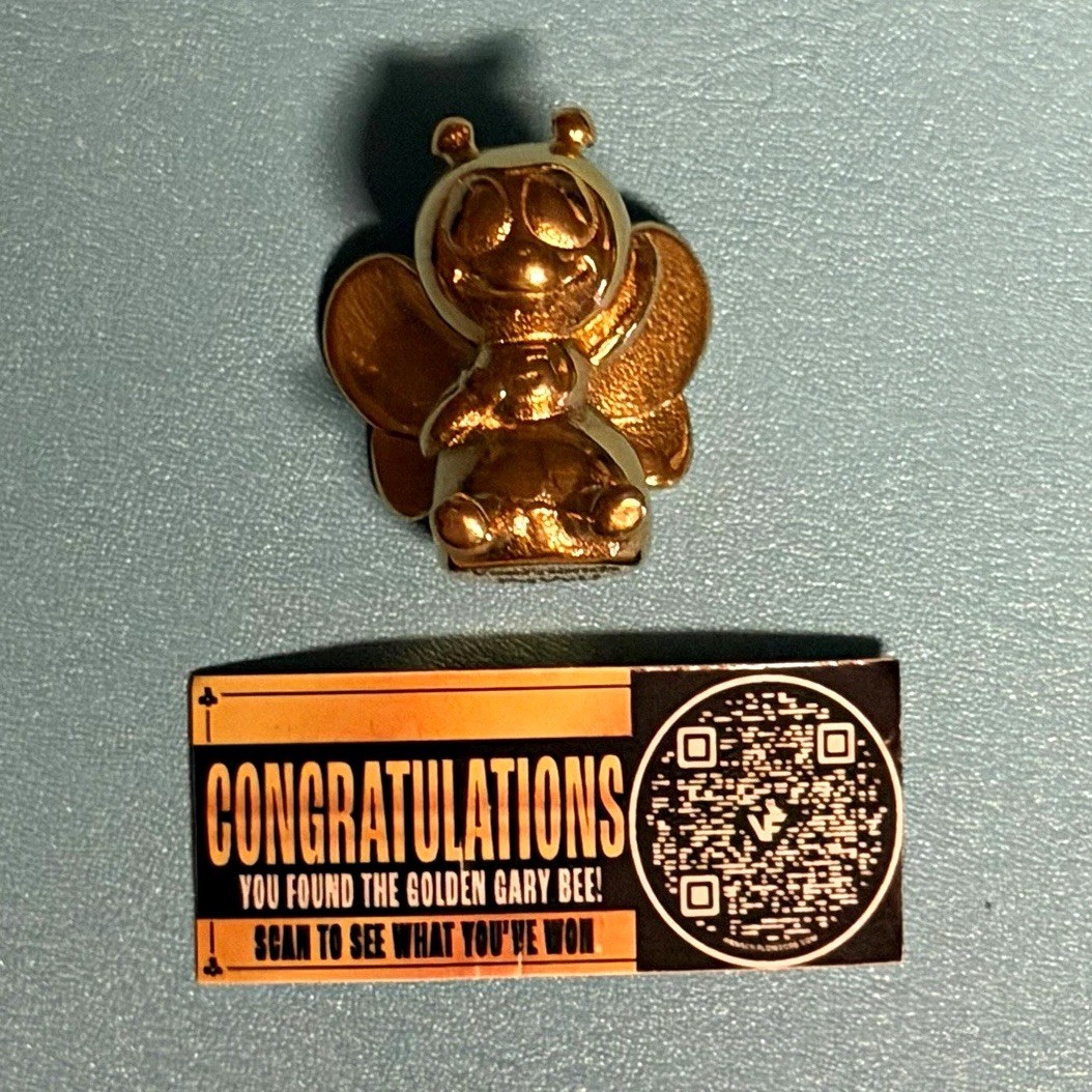 Veefriends Golden GaryBee metal veefriends Mini Veefriends Golden GaryBee metal veefriends Mini