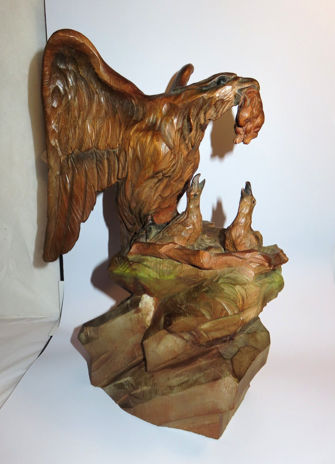 Vintage Italian Wood Carved Eagle Feeding Babies In Nest Art Sculpture 13-1/2" Vintage Italian Wood Carved Eagle Feeding Babies In Nest Art Sculpture 13-1/2"