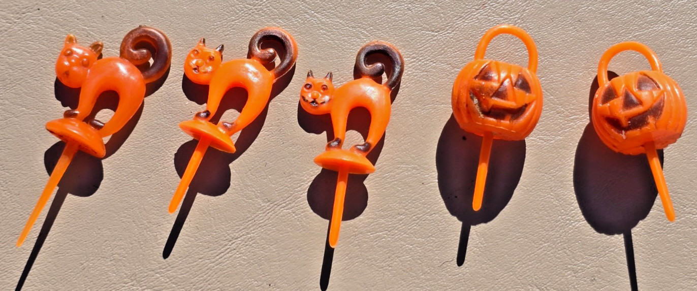 Lot Set of 5 Vtg Halloween Cake Cupcake Picks Black Cat JOL Pumpkin Hong Kong Lot Set of 5 Vtg Halloween Cake Cupcake Picks Black Cat JOL Pumpkin Hong Kong