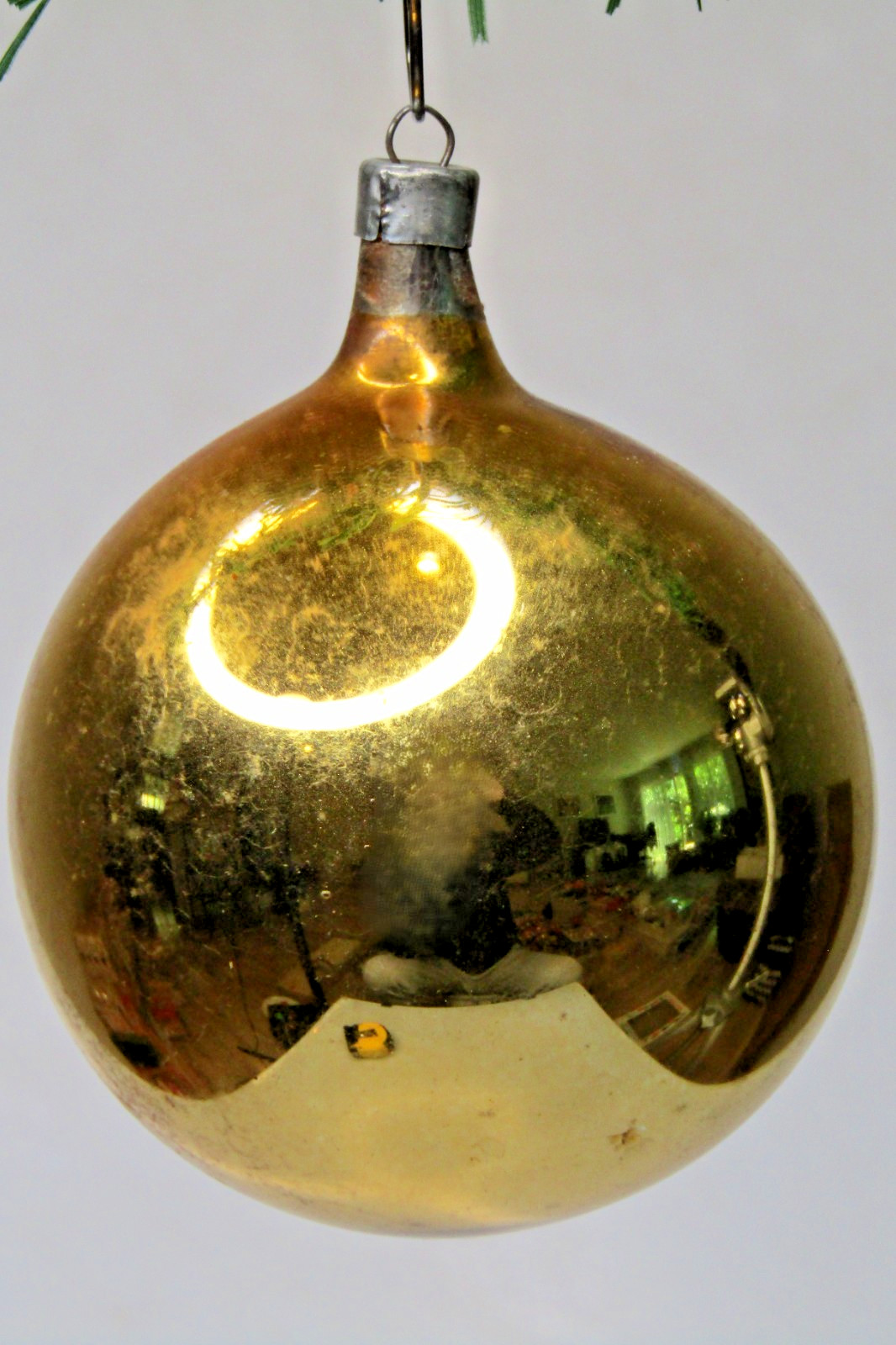Vintage Pre WWII era Blown Glass Classic GOLD BALL Christmas Ornament Heidt Vintage Pre WWII era Blown Glass Classic GOLD BALL Christmas Ornament Heidt