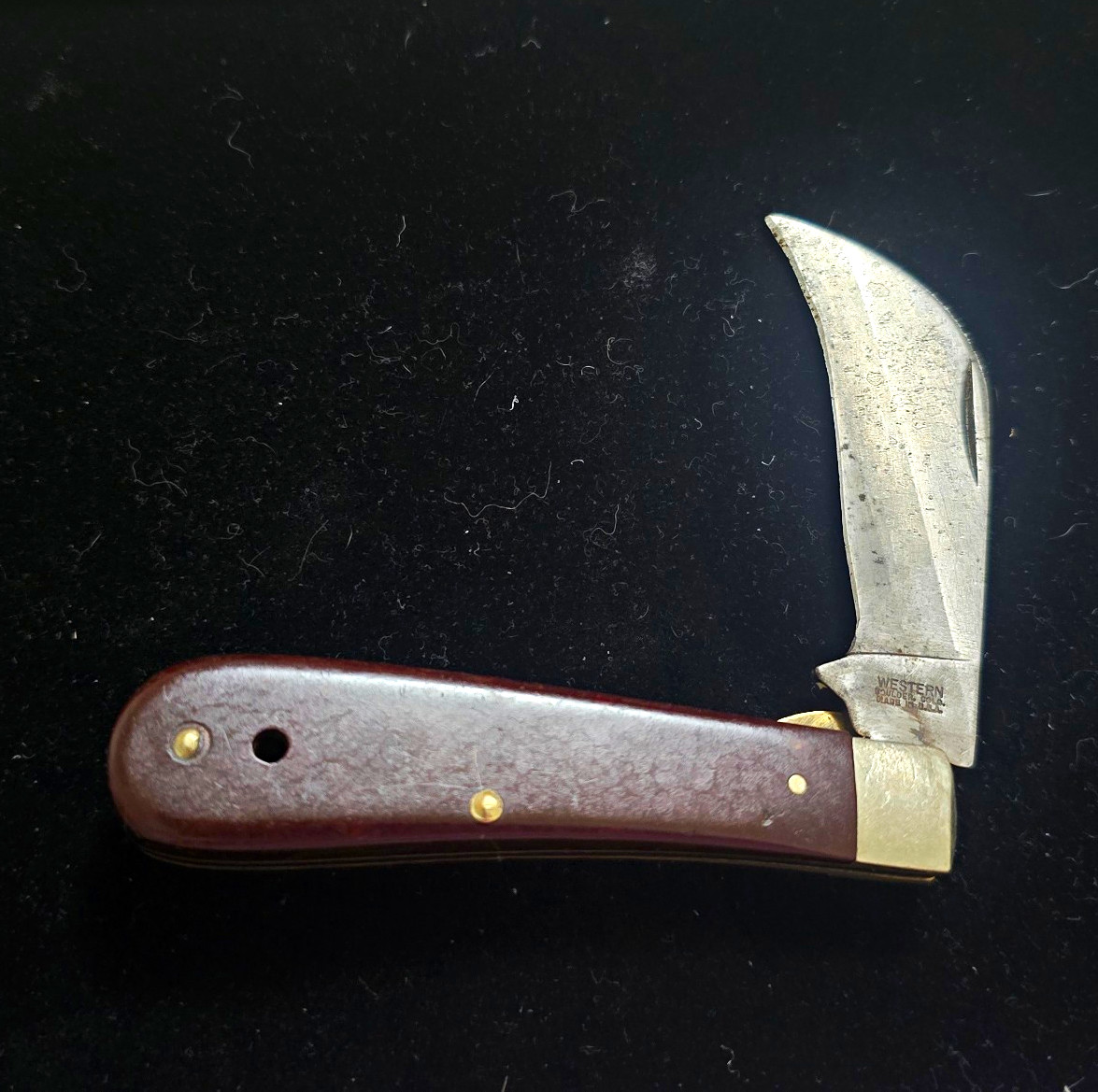 Vintage Western 854 Utility Hawkbill Pocketknife Manual, Brown Plastic Handle Vintage Western 854 Utility Hawkbill Pocketknife Manual, Brown Plastic Handle