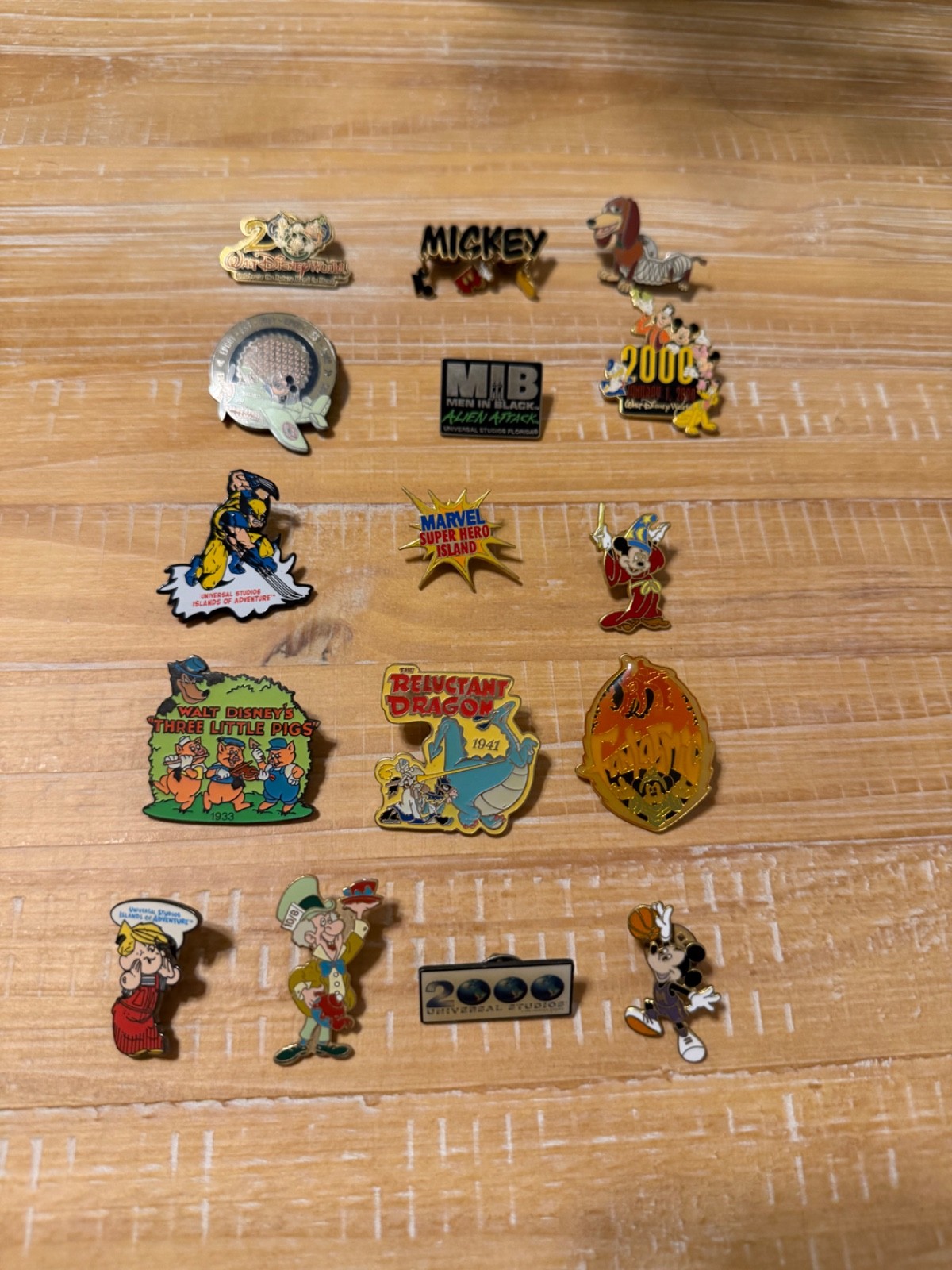 Vintage Disney Universal Pin Lot 16 Marvel Wolverine MIB EPCOT LE 5000 7500 Vintage Disney Universal Pin Lot 16 Marvel Wolverine MIB EPCOT LE 5000 7500