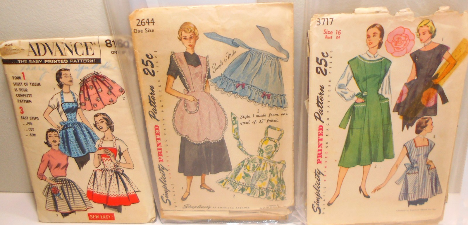 3 Vintage Apron Patterns Advance & Simplicity ONE SIZE 1940's-50's Styles 3 Vintage Apron Patterns Advance & Simplicity ONE SIZE 1940's-50's Styles