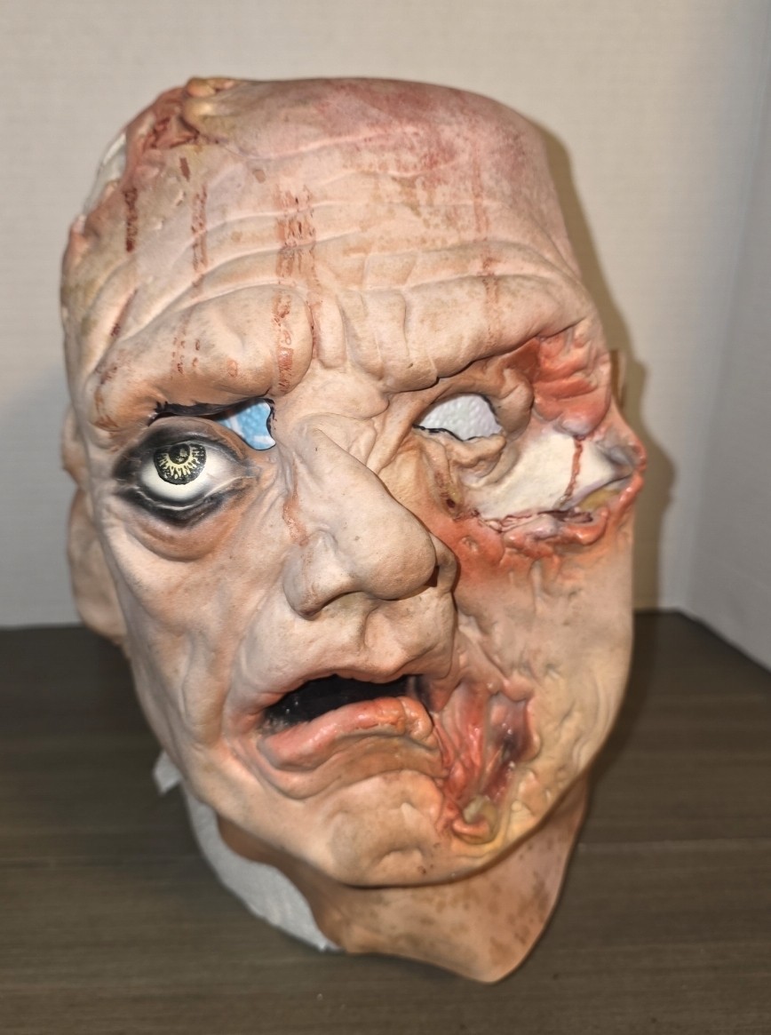 Vintage 1992 Rubies Costume Co Gory Mutalated Deformed Head Halloween Mask