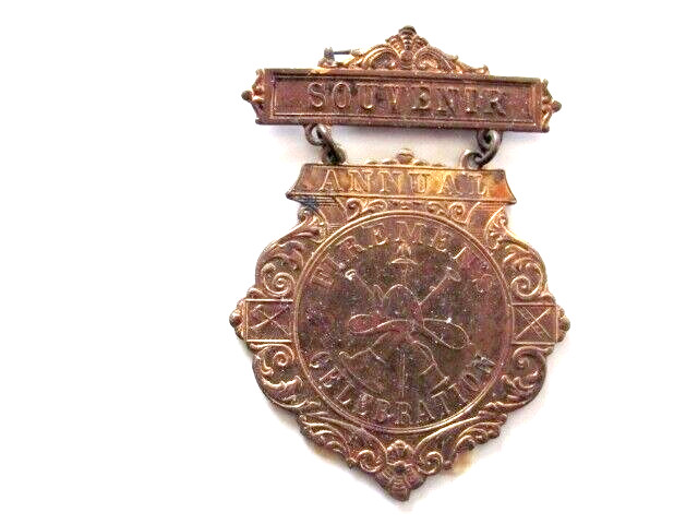 ANTIQUE FIREMAN CONVENTION MEDAL BADGE, VINTAGE 1905?