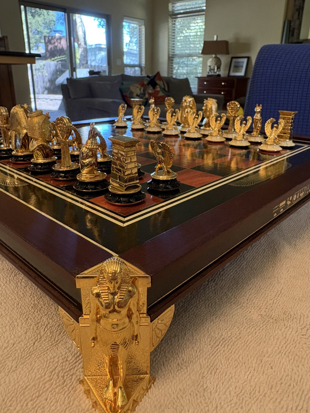 Vtg Franklin Mint King Tutankhamun Chess Set 24 Carat Gold-Plated, Glass Pyramid