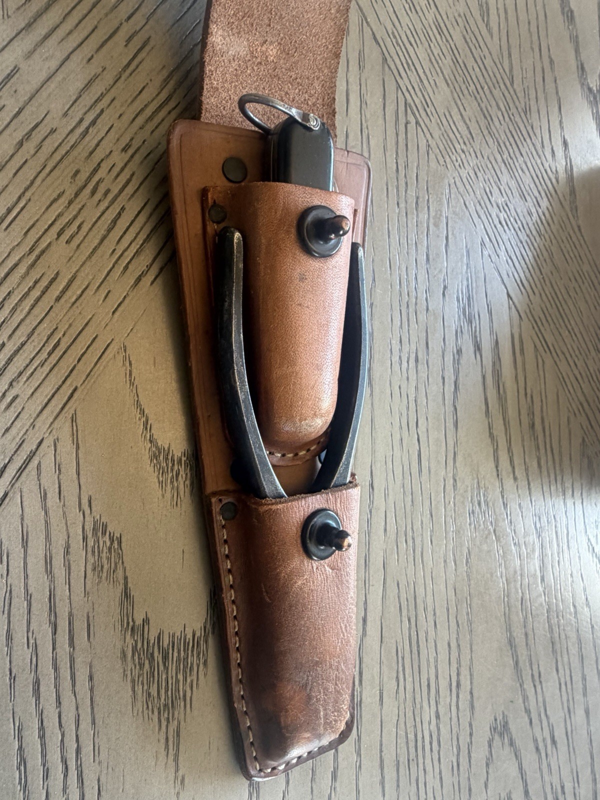 VTG WWII US Army Signal Corps TL-13-A Pliers Camco TL-29 Knife W Leather Pouch VTG WWII US Army Signal Corps TL-13-A Pliers Camco TL-29 Knife W Leather Pouch