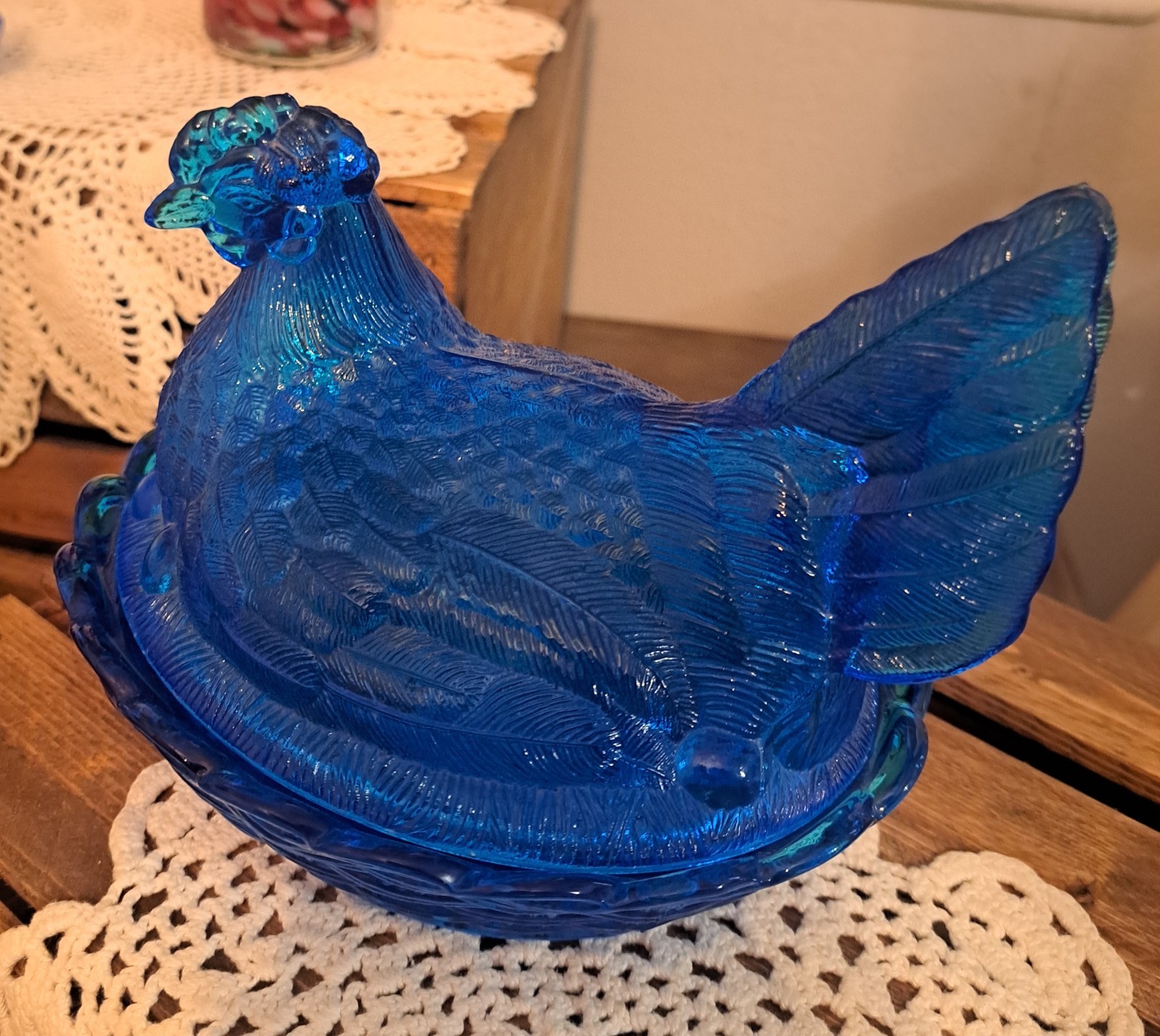 Vintage Lg Wright Capri Blue Hen on Nest Large Candy Trinket Dish *Glows*