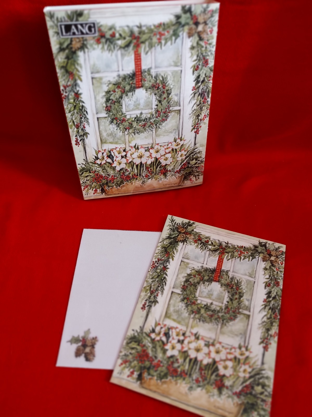 Lang ~ Christmas Window Charm Classic 12 PETITE Cards/Wreath/Berries/Flowers NEW Lang ~ Christmas Window Charm Classic 12 PETITE Cards/Wreath/Berries/Flowers NEW