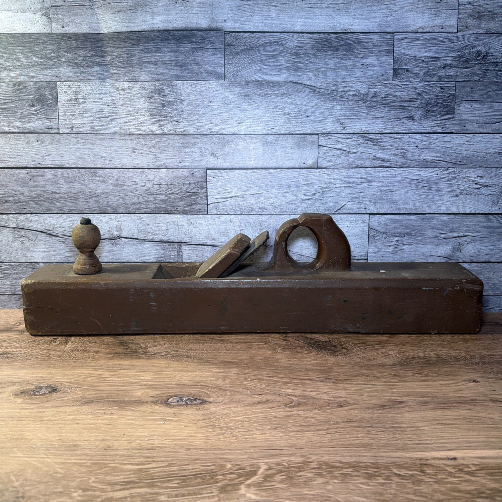 Antique Wooden Jointer Plane 22.5" Long Vintage Woodworking Bench Tool Antique Wooden Jointer Plane 22.5" Long Vintage Woodworking Bench Tool