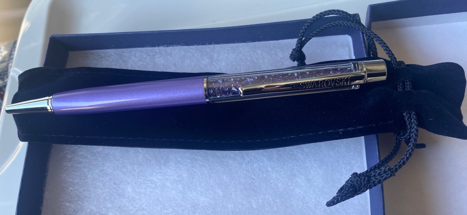 Swarovski Crystalline Purple Ballpoint Pen 5224388 Retired New Mint in Box Swarovski Crystalline Purple Ballpoint Pen 5224388 Retired New Mint in Box