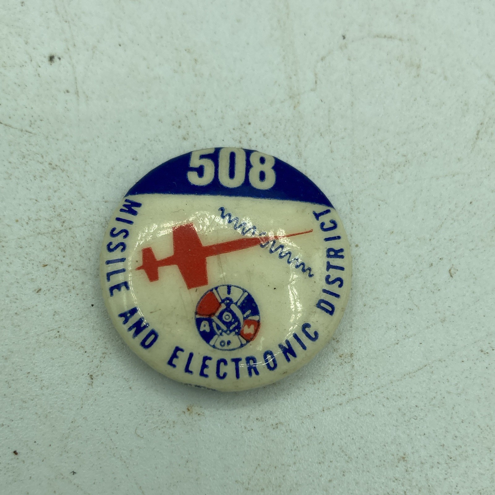 Vintage Missile & Electronic Dist. Lodge 508 Union Pinback Aerospace California Vintage Missile & Electronic Dist. Lodge 508 Union Pinback Aerospace California